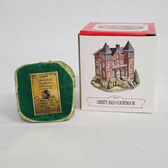 Liberty Falls Courthouse AH39 Figurine w/ Box - Picture 3 of 4